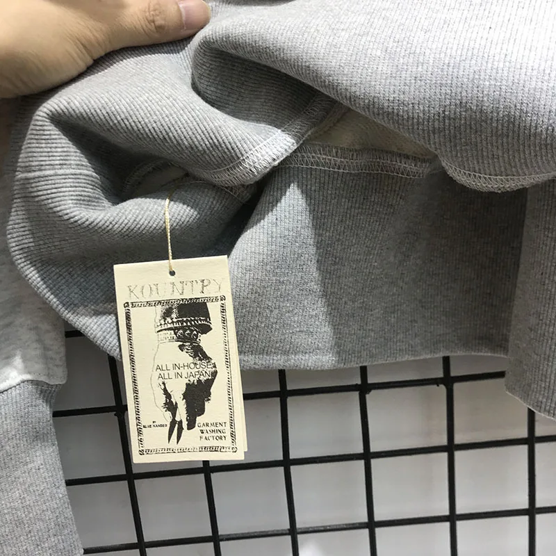 Drop Shoulder Loose Kapital Beethoven Moon Light Sweatshirts Men Women Best Quality Cotton Crewneck Pullovers Gray Hoodie
Drop Shoulder Loose Kapital Beethoven Moon Light Sweatshirts Men Women Best Quality Cotton Crewneck Pullovers Gray Hoodie