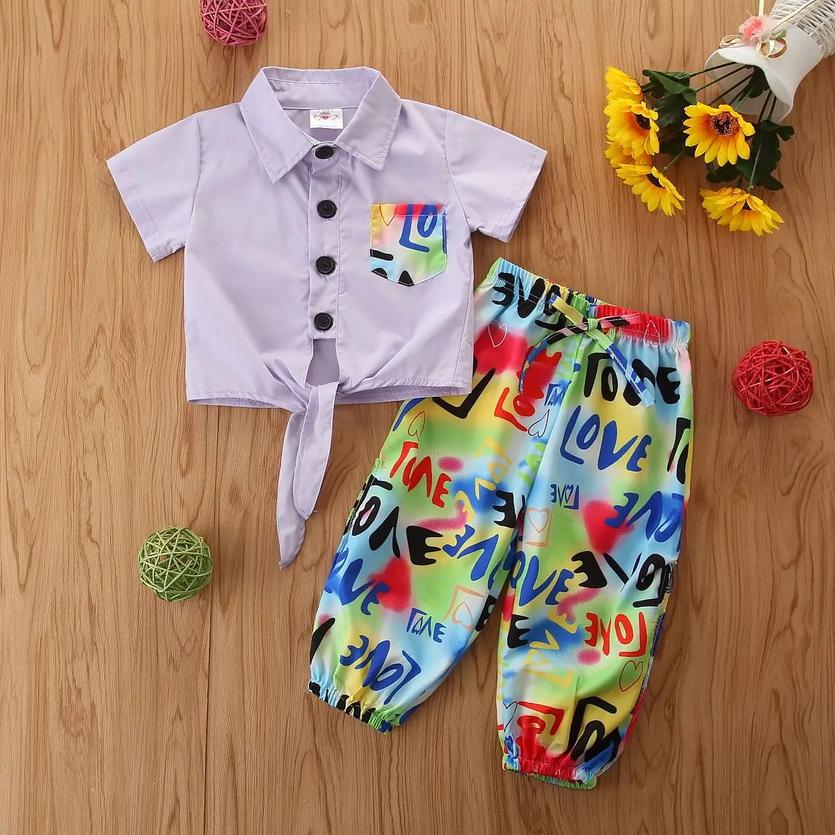 Summer Lovely Baby Girls Clothes Sets 2pcs Tie Dye LOVE Letter Print Single Breasted Shirts Tops Loose Pants Girls Bell Bottoms
Summer Lovely Baby Girls Clothes Sets 2pcs Tie Dye LOVE Letter Print Single Breasted Shirts Tops Loose Pants Girls Bell Bottoms