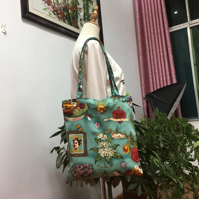 Storage Shoppers High Capacity Eco Bag Fashion Literature and Art Handbag Exquisite Women's Shopping Bag Shoulder Bags Handbags
Storage Shoppers High Capacity Eco Bag Fashion Literature and Art Handbag Exquisite Women's Shopping Bag Shoulder Bags Handbags