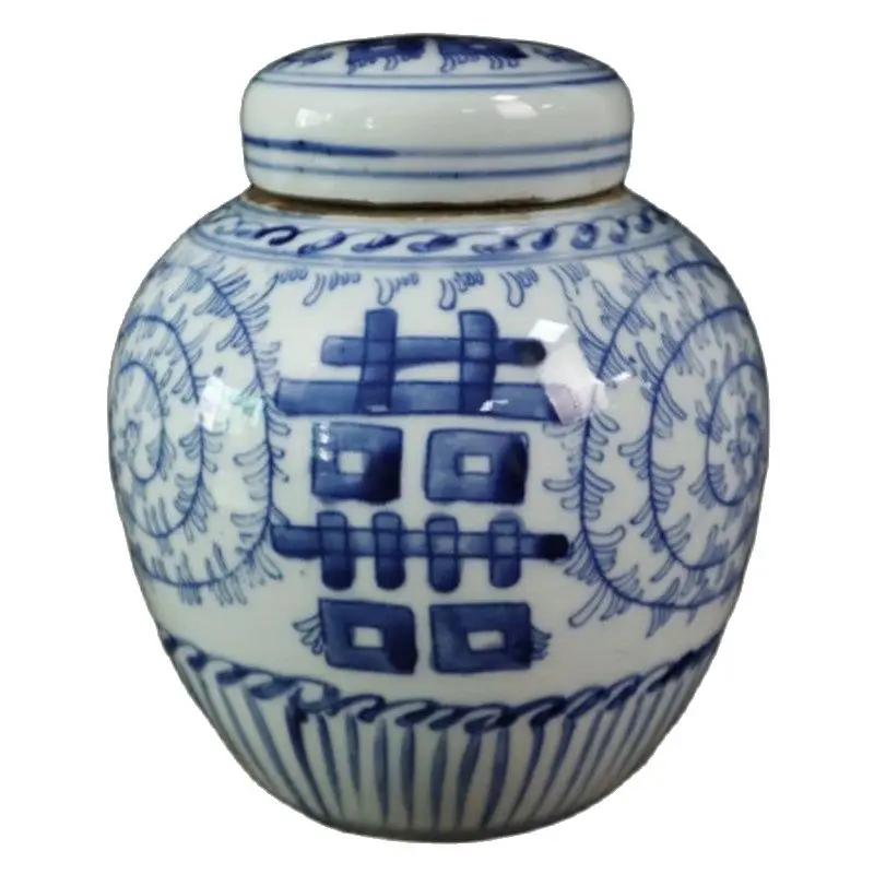

Early collection of blue and white double happiness lotus covered pot antique porcelain home decoration