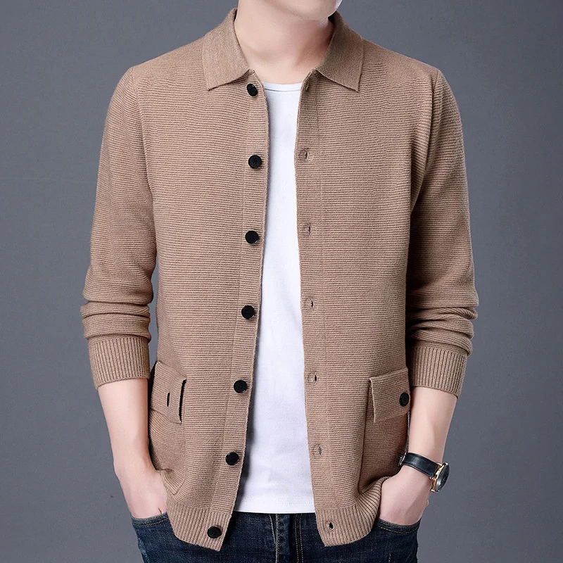 2021 New Age season man pure color cashmere cardigan coat lapels, men's wear wool knit sweater
2021 New Age season man pure color cashmere cardigan coat lapels, men's wear wool knit sweater