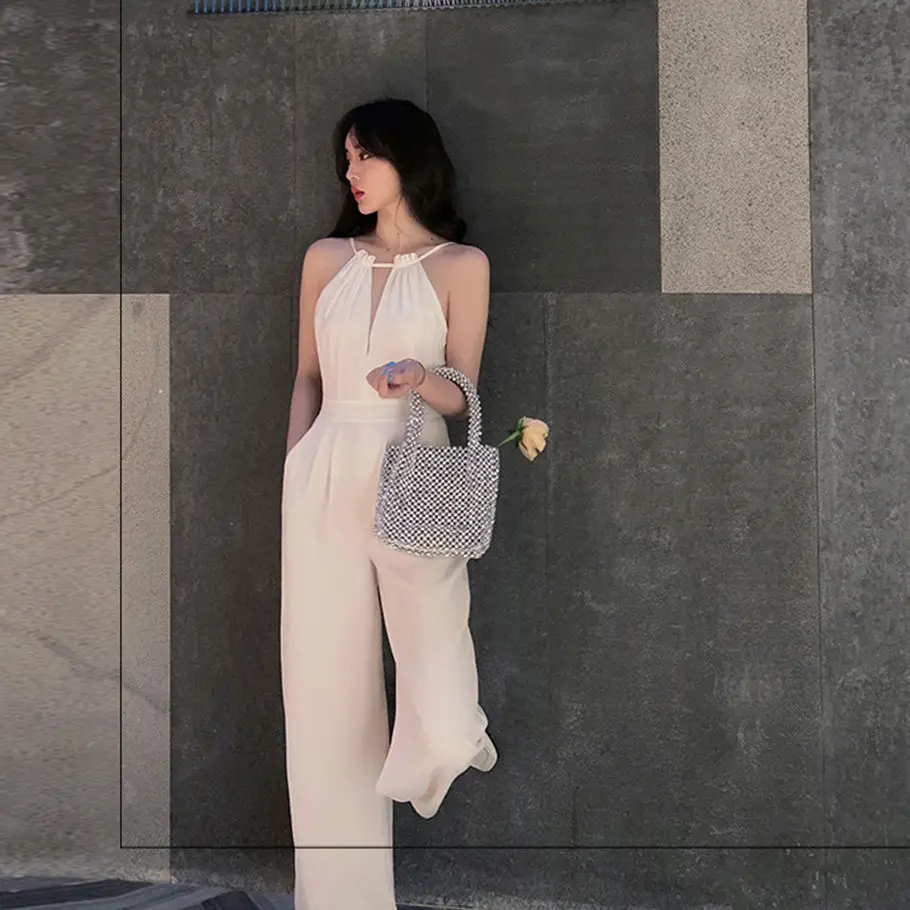 Women 2021 Summer Sleeveless Halter Jumpsuits Female Casual Sexy Vacation Jumpsuit Ladies Elegant Wide Leg Pants Overalls Y137
Women 2021 Summer Sleeveless Halter Jumpsuits Female Casual Sexy Vacation Jumpsuit Ladies Elegant Wide Leg Pants Overalls Y137