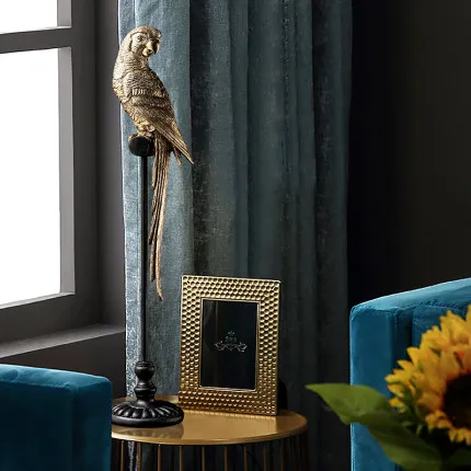 American retro parrot decoration European style home living room wine cabinet hotel model room crafts ornaments
American retro parrot decoration European style home living room wine cabinet hotel model room crafts ornaments