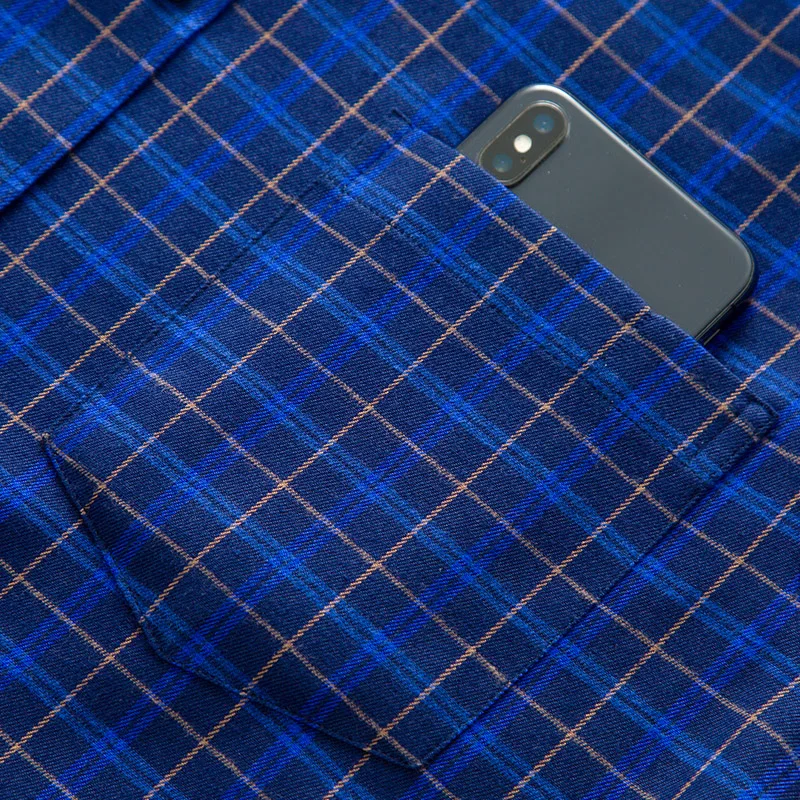 Casual Checkered Shirt for Men Long Sleeve Autumn Chest Pocket Mens Plaid Shirts Quality Dress Shirt New 2020
Casual Checkered Shirt for Men Long Sleeve Autumn Chest Pocket Mens Plaid Shirts Quality Dress Shirt New 2020
