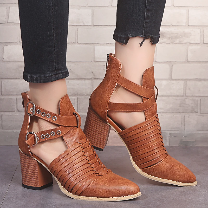 Summer Chelsea Cowboy Boots For Women Punk Retro Fashion and Comfortable Street High Quality With Big Size 35-43
Summer Chelsea Cowboy Boots For Women Punk Retro Fashion and Comfortable Street High Quality With Big Size 35-43