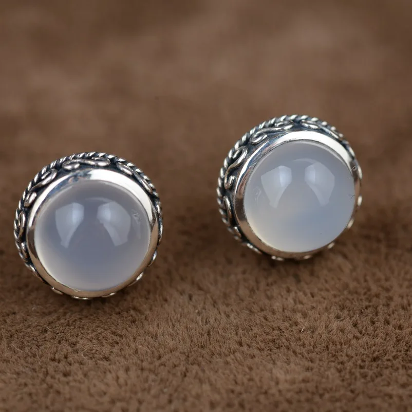 925 Sterling Silve White Chalcedony Natural Stone Stud Earrings Gemstone Handmade Vintage Thai Silver Flower Carved 
925 Sterling Silve White Chalcedony Natural Stone Stud Earrings Gemstone Handmade Vintage Thai Silver Flower Carved