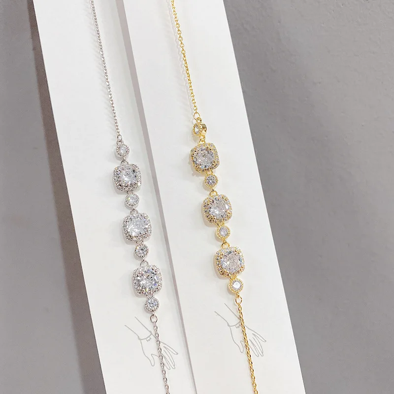 Wholesale Fashion Korean Style Fashionable Simple Square Bracelet Super Shiny Full Inlaid AAA Zircon Jewelry
Wholesale Fashion Korean Style Fashionable Simple Square Bracelet Super Shiny Full Inlaid AAA Zircon Jewelry