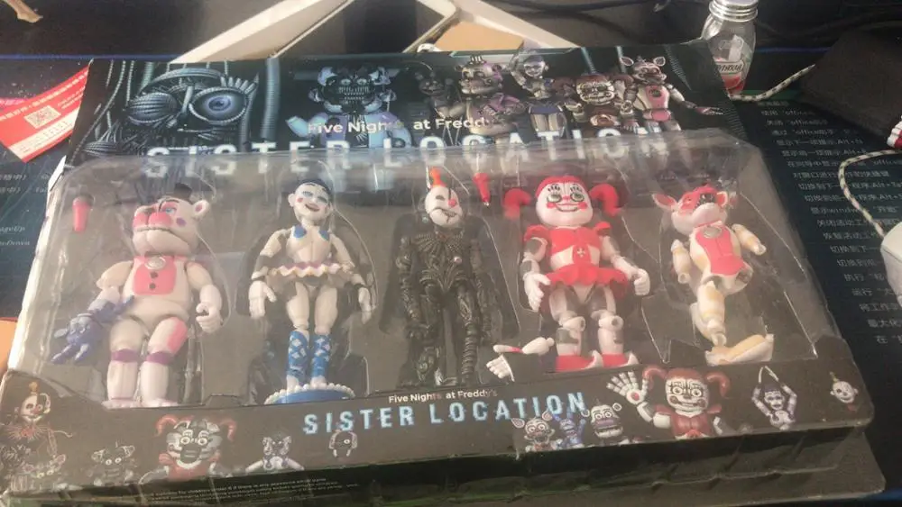 Teddy Bears Five Nights, Midnight Harem, 5 dolls, 2 generations of sisters, hand-made models, figurines, boxed 
Teddy Bears Five Nights, Midnight Harem, 5 dolls, 2 generations of sisters, hand-made models, figurines, boxed