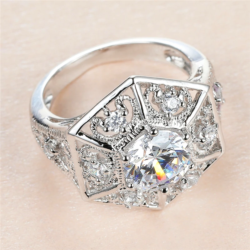 Luxury Female White Crystal Stone Ring Charm Silver Color Big Wedding Rings For Women Classic Geometry Zircon Engagement Ring
Luxury Female White Crystal Stone Ring Charm Silver Color Big Wedding Rings For Women Classic Geometry Zircon Engagement Ring