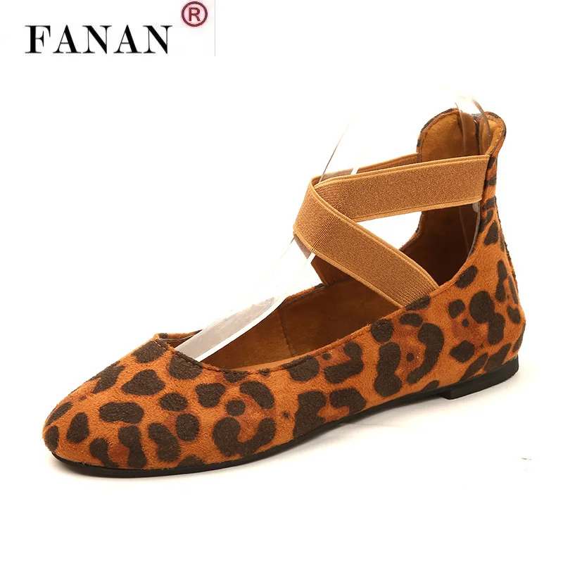 Casual Woman Shoe Female Footwear Shallow Mouth Autumn Round Toe Dress Summer Big Size 2021 Slip-On Flat Fabric Leisu
Casual Woman Shoe Female Footwear Shallow Mouth Autumn Round Toe Dress Summer Big Size 2021 Slip-On Flat Fabric Leisu