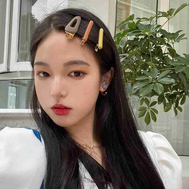 3pcs/Set Geometric Barrettes Stylish Elegant Suit Hair Clips Temperament Versatile Hair Pins Girls Hair Accessories
3pcs/Set Geometric Barrettes Stylish Elegant Suit Hair Clips Temperament Versatile Hair Pins Girls Hair Accessories