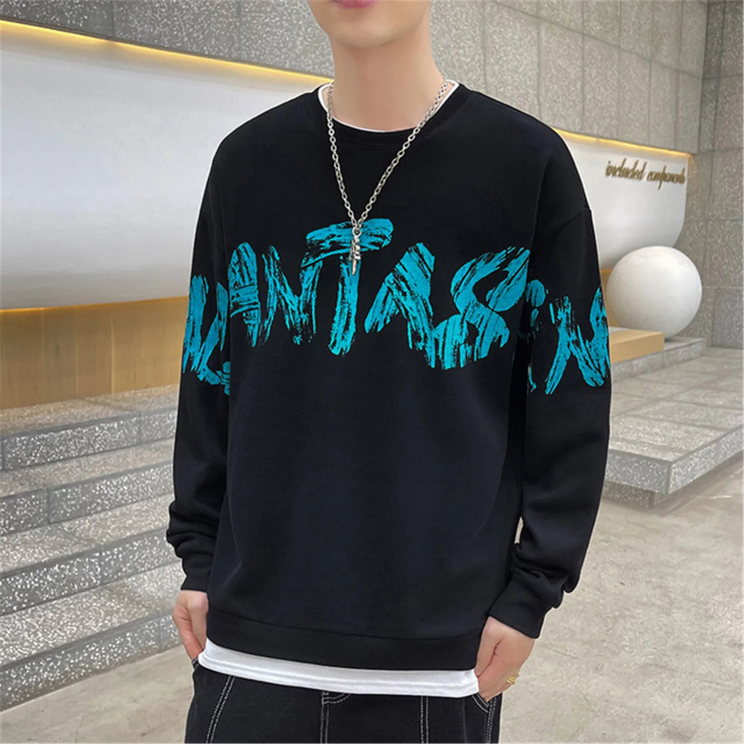 Sweater men's trendy brand long-sleeved tops autumn men's new round neck pullover fake two-piece bottoming clothes
Sweater men's trendy brand long-sleeved tops autumn men's new round neck pullover fake two-piece bottoming clothes