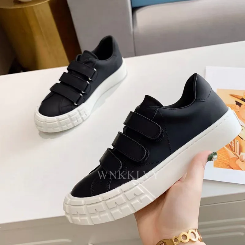 Spring Flat Small White Shoes Women Round Toe Real Leather Thick Sole Magic Tape Sneakers Comfort Mixed Color Casual Shoes 2021
Spring Flat Small White Shoes Women Round Toe Real Leather Thick Sole Magic Tape Sneakers Comfort Mixed Color Casual Shoes 2021