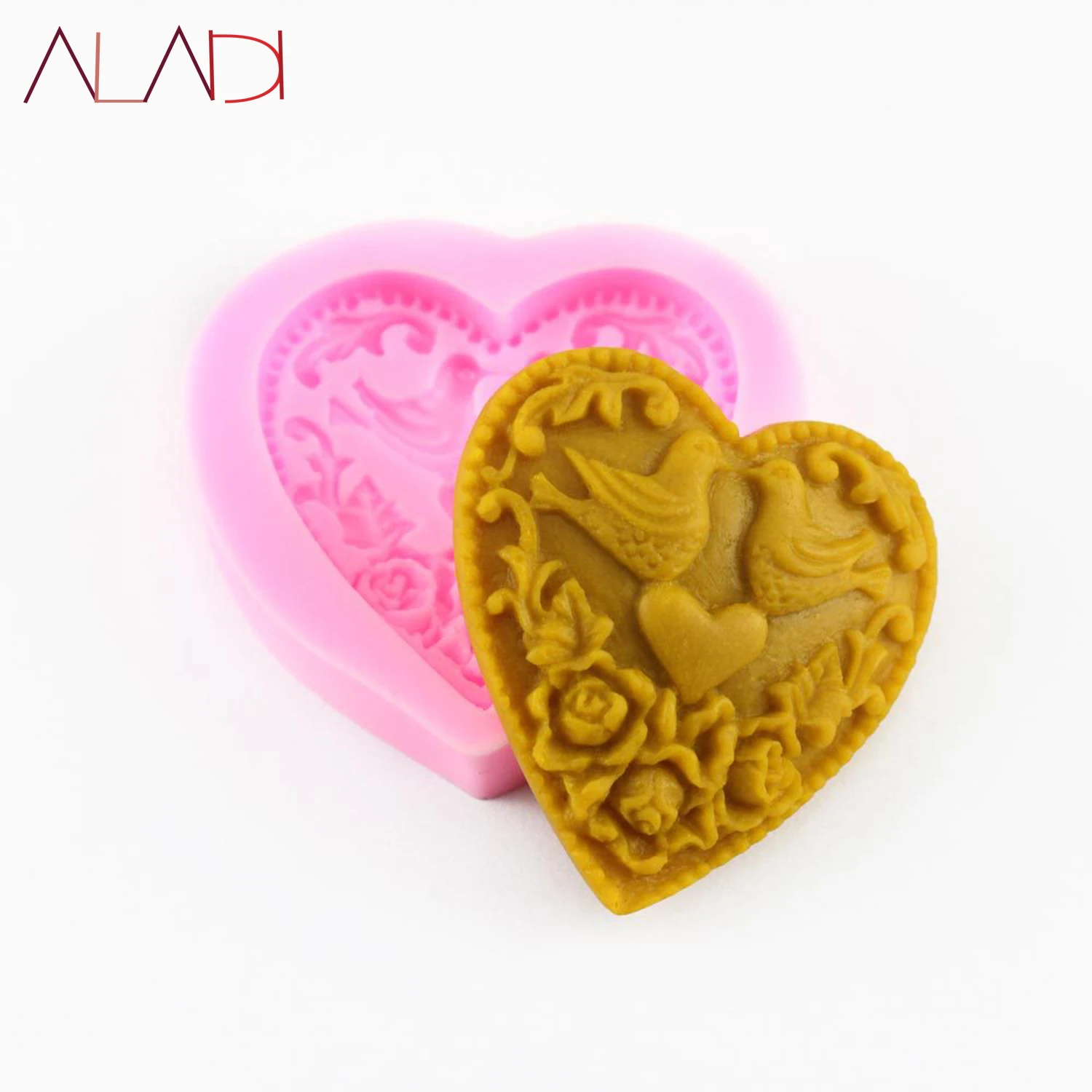 

Little Bird Heart-Shaped Cake Decoration Silicone DIY Resin Chocolate Mousse Bread Dessert Fudge Mold Kitchen Baking Tools AD254