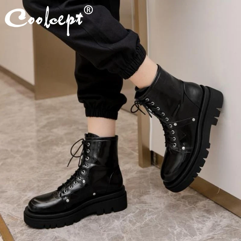 Ботинки женские Coolcept, зимние, повседневные, размеры 34-43, сапоги с толстой подошвой
Ботинки женские Coolcept, зимние, повседневные, размеры 34-43, сапоги с толстой подошвой