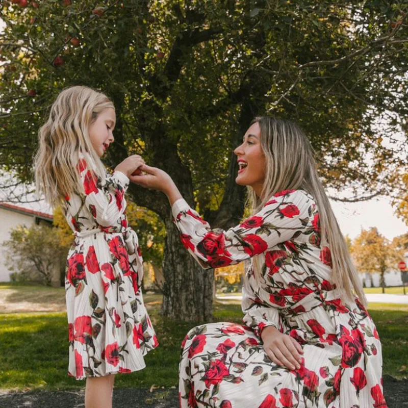 Summer Autumn Mother Kids Dresses Family Look Mom and Daughter Dress Women Family Matching Outfits Mommy and Me Clothes
Summer Autumn Mother Kids Dresses Family Look Mom and Daughter Dress Women Family Matching Outfits Mommy and Me Clothes