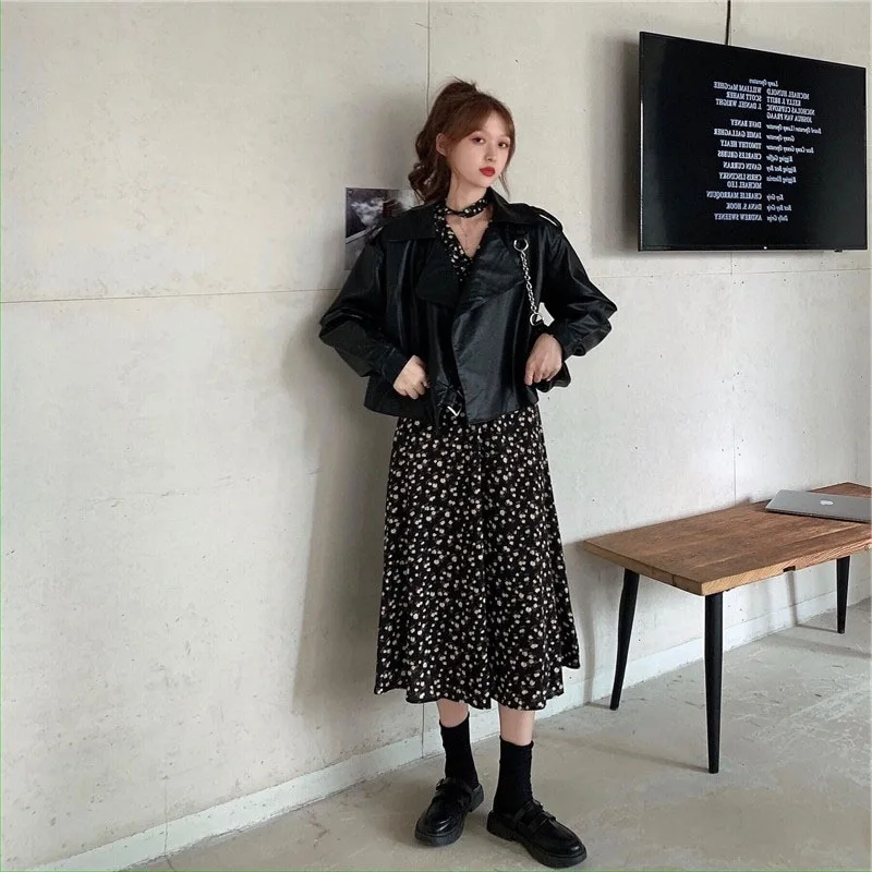 Black Leather Coat Coat Female Autumn & Winter 2020 New Style Versatile Loose Korean-style Handsome ji che fu Short Pu Jacket
Black Leather Coat Coat Female Autumn & Winter 2020 New Style Versatile Loose Korean-style Handsome ji che fu Short Pu Jacket