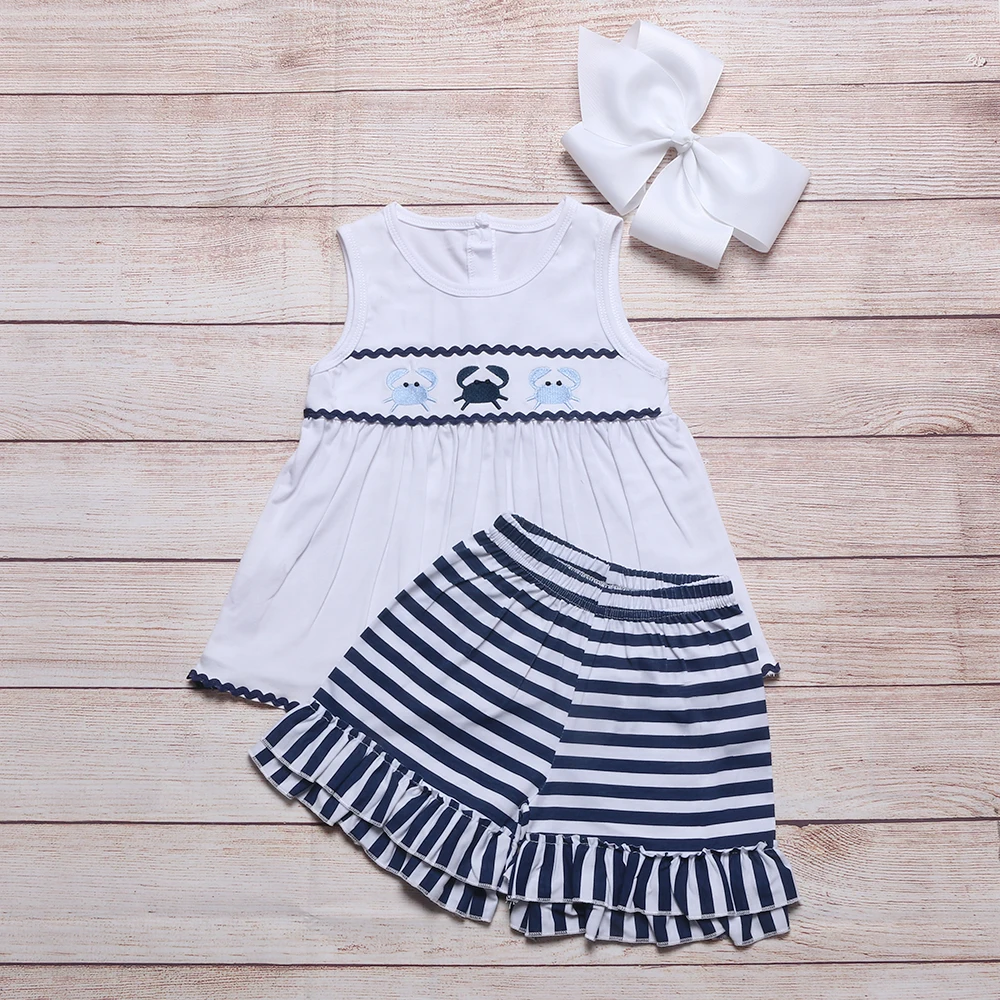 Summer Girls Clothes White Sleeveless Top And Navy Blue Stripes Shorts Three Crabs Embroidery Pattern Toddler Girl Outfits 
Summer Girls Clothes White Sleeveless Top And Navy Blue Stripes Shorts Three Crabs Embroidery Pattern Toddler Girl Outfits