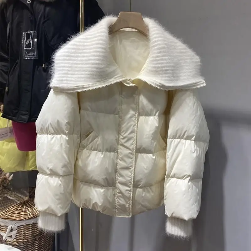 2021 New Fashion White Women Winter Coat Big Lapel Loose Female Parkas Patchwork Sleeve Elegant Outwear Jackets
2021 New Fashion White Women Winter Coat Big Lapel Loose Female Parkas Patchwork Sleeve Elegant Outwear Jackets