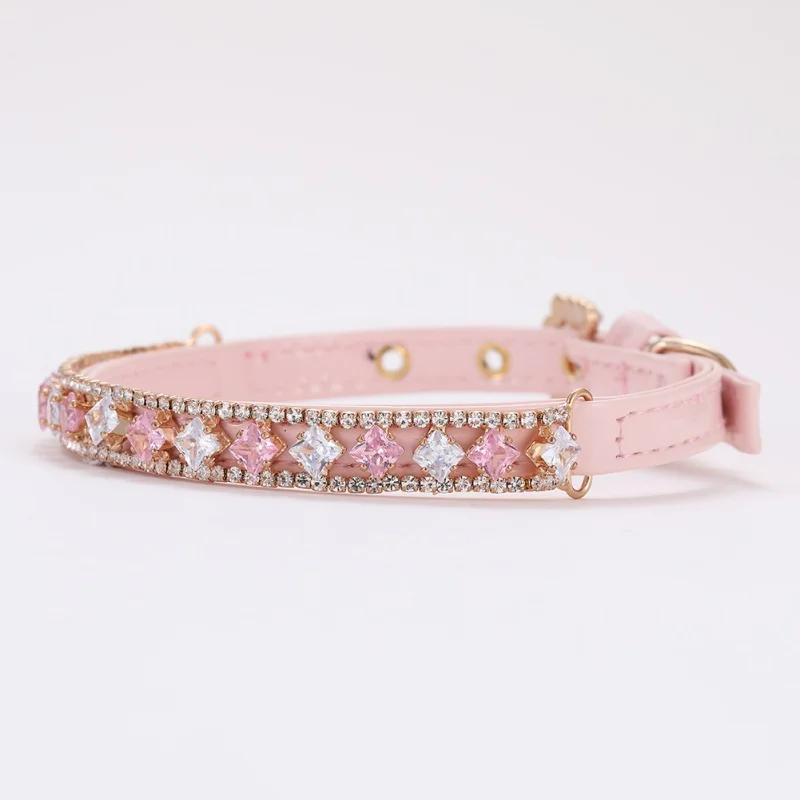 Pink Rhinestone Dog Collar Pet Dog Pearl Collar PU Leather Bling Crystal Necklace Kitten Puppy Artificial Diamond Collar Gift
Pink Rhinestone Dog Collar Pet Dog Pearl Collar PU Leather Bling Crystal Necklace Kitten Puppy Artificial Diamond Collar Gift