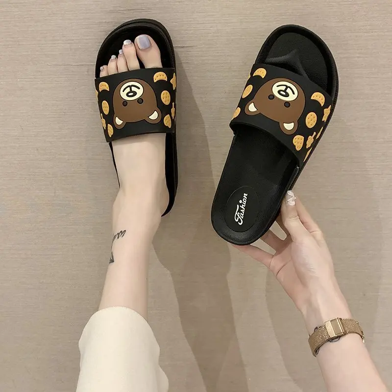 2021 Women's Flat Paltform Sandals Lovely Bear Summer Beach Female Slippers Leisure Men Ladies Indoor Bathroom Anti-slip Shoes
2021 Women's Flat Paltform Sandals Lovely Bear Summer Beach Female Slippers Leisure Men Ladies Indoor Bathroom Anti-slip Shoes