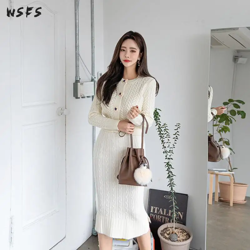 2 Piece Set Autumn Knitted Dresses Oneck Full Sleeve Tops Women Dress White Midi Pencil Skirts Sexy Party Sweater Office Clothes
2 Piece Set Autumn Knitted Dresses Oneck Full Sleeve Tops Women Dress White Midi Pencil Skirts Sexy Party Sweater Office Clothes