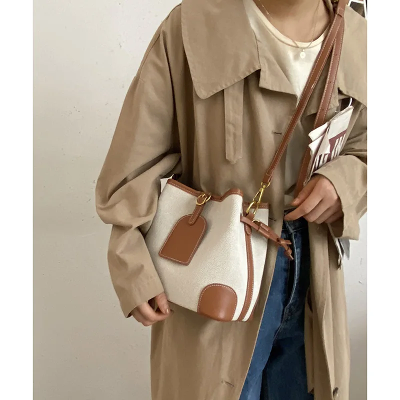 2021 New Brand Retro Canvas Wild Western Style High-Qua Li Texture Contrast Color Women'S Shoulder Crossbody Bucket Handbag
2021 New Brand Retro Canvas Wild Western Style High-Qua Li Texture Contrast Color Women'S Shoulder Crossbody Bucket Handbag