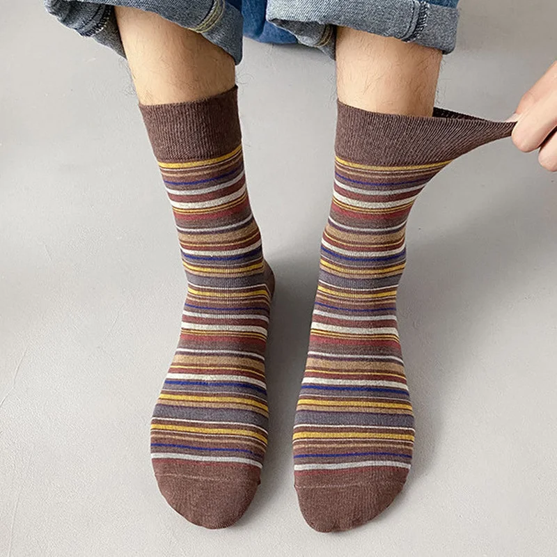 Fashion Mens Socks Casual Striped Harajuku Streetwear Sports Socks Business Men Male Breathable Cotton Long Socks Christmas Gift
Fashion Mens Socks Casual Striped Harajuku Streetwear Sports Socks Business Men Male Breathable Cotton Long Socks Christmas Gift