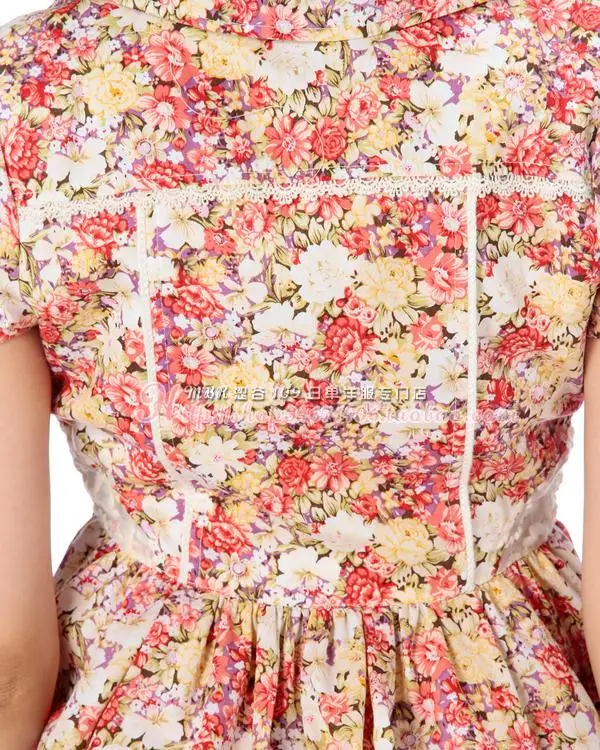 Japan l*z lisa flower printing waist Hollow cotton cloth waist umbrella-shaped skirt shirt
Japan l*z lisa flower printing waist Hollow cotton cloth waist umbrella-shaped skirt shirt