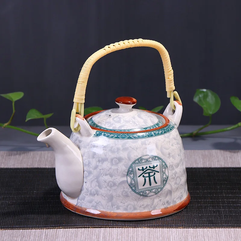 Family big teapot tea cup ceramic tea set cool water pot green flower Chinese teapot kungfu restaurant large size 970ml
Family big teapot tea cup ceramic tea set cool water pot green flower Chinese teapot kungfu restaurant large size 970ml