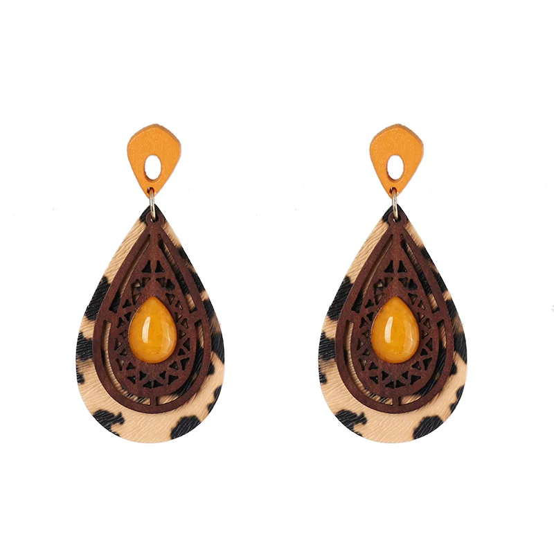Original Design Creative Teardrop Acrylic Pearls Stone Leopard Leather Water Drop Stud Earrings for Women
Original Design Creative Teardrop Acrylic Pearls Stone Leopard Leather Water Drop Stud Earrings for Women