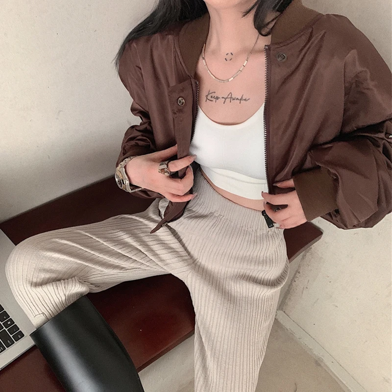 Long-sleeved Jacket Ladies Casual Pocket Short Jacket 2021 New Fashion Baseball Jacket Knitted Breasted High Waist Suit
Long-sleeved Jacket Ladies Casual Pocket Short Jacket 2021 New Fashion Baseball Jacket Knitted Breasted High Waist Suit