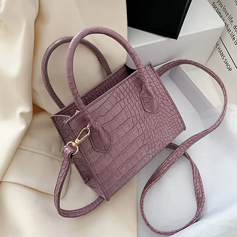2020 Crocodile Pattern PU Leather Crossbody Bags For Women Chain Female Shoulder Handbags Mini Purses Travel Cross Body Bag
2020 Crocodile Pattern PU Leather Crossbody Bags For Women Chain Female Shoulder Handbags Mini Purses Travel Cross Body Bag