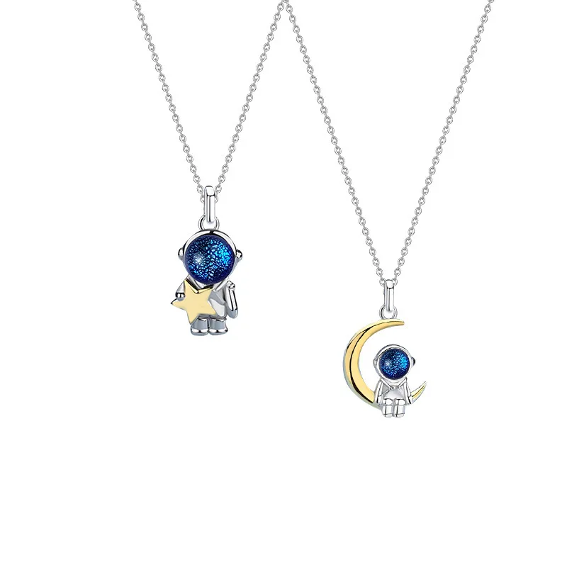 Astronaut couple necklace a pair of trendy boys and girls student gift simple clavicle chain small crowd pendant special gift
Astronaut couple necklace a pair of trendy boys and girls student gift simple clavicle chain small crowd pendant special gift