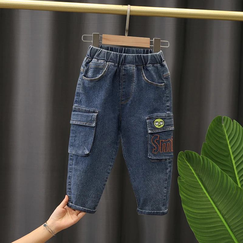 2-8Years Solid Color Denim overalls For Baby Boys Jeans Spring Autumn Girls Jeans Baby Girl Casual Style Toddler Clothes
2-8Years Solid Color Denim overalls For Baby Boys Jeans Spring Autumn Girls Jeans Baby Girl Casual Style Toddler Clothes