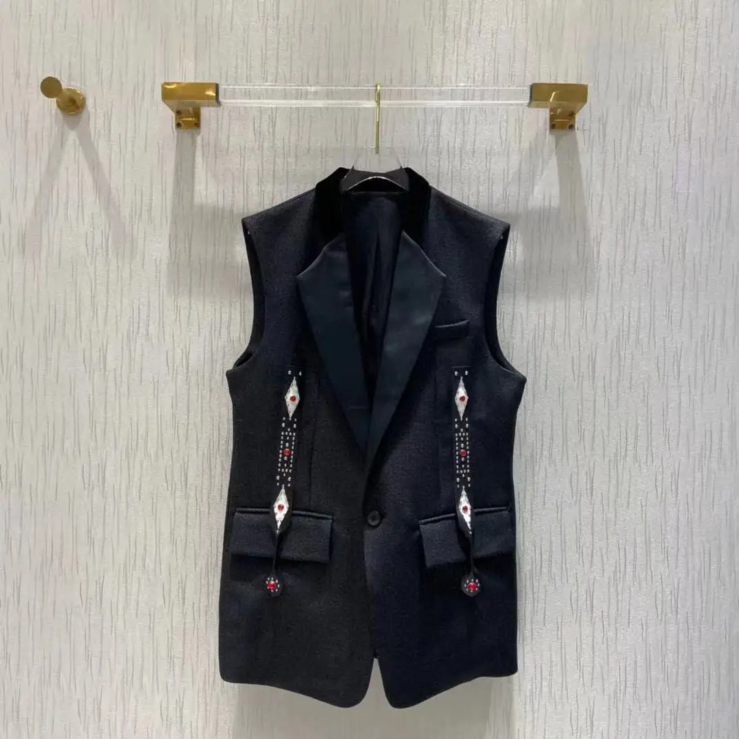 Runway Fashion Women Blazer Vest 2021 High Quality Winter Sleeveless V-Neck Single Button Rivet Black Vest
Runway Fashion Women Blazer Vest 2021 High Quality Winter Sleeveless V-Neck Single Button Rivet Black Vest