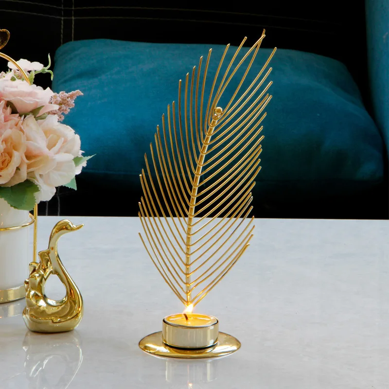 New Year Home Decor Candle Holder Candlesticks for Candles Creative Golden Metal Wrought Iron Leaves Wedding Decoration Crystal
New Year Home Decor Candle Holder Candlesticks for Candles Creative Golden Metal Wrought Iron Leaves Wedding Decoration Crystal