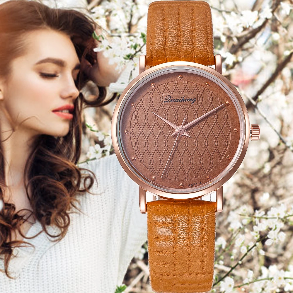 2021 Горячие простые женские часы женские повседневные кварцевые наручные часы разноцветный кожаный ремешок новые часы женские часы Reloj Mujer
2021 Горячие простые женские часы женские повседневные кварцевые наручные часы разноцветный кожаный ремешок новые часы женские часы Reloj Mujer