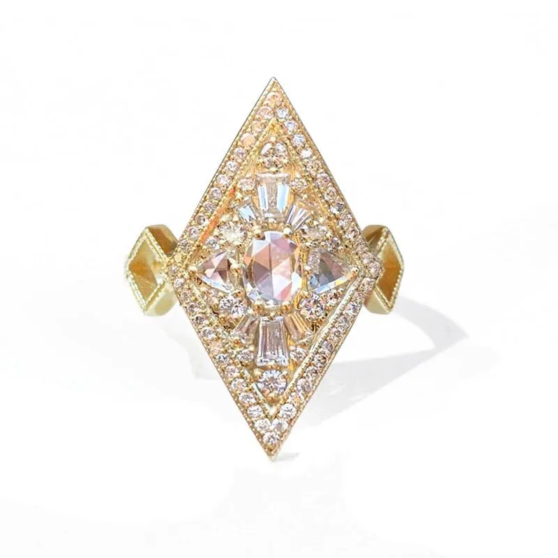 Hot Rhombus Design full of Crystal Copper Crystal Geometry Rings For Women Engagement Party Wedding Jewelry Copper Accessories
Hot Rhombus Design full of Crystal Copper Crystal Geometry Rings For Women Engagement Party Wedding Jewelry Copper Accessories