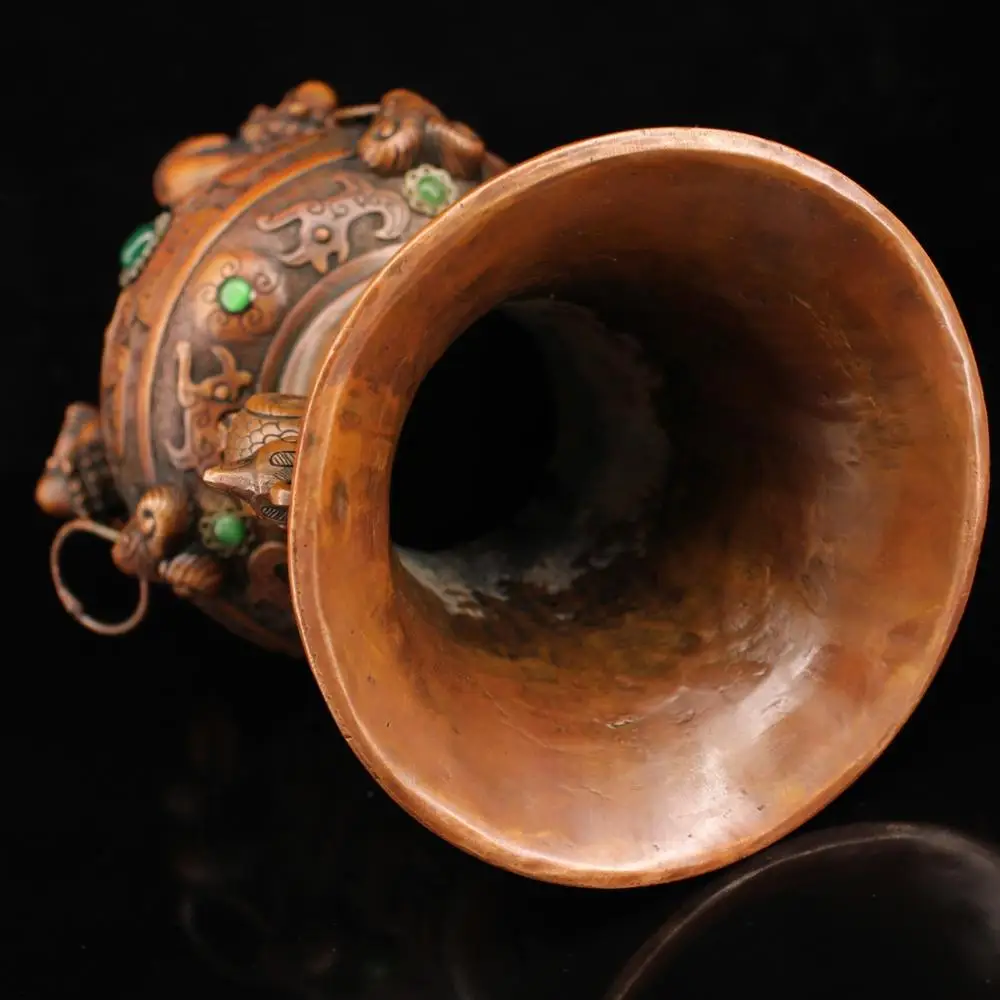 wedding decoration Collection of old pure copper all copper hand-made inlaid gemstone vase lion statue vase Pen holder
wedding decoration Collection of old pure copper all copper hand-made inlaid gemstone vase lion statue vase Pen holder