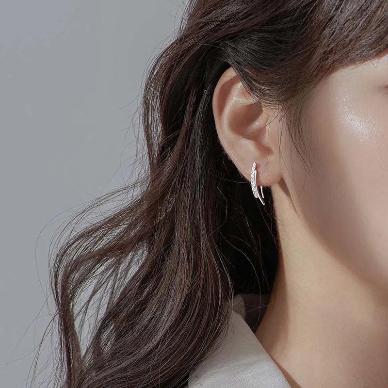 Todorova Fashion Silver Color Cubic Zircon Geometric Arc Stud Earrings For Women Girls Korean Jewelry Daily Accessories
Todorova Fashion Silver Color Cubic Zircon Geometric Arc Stud Earrings For Women Girls Korean Jewelry Daily Accessories