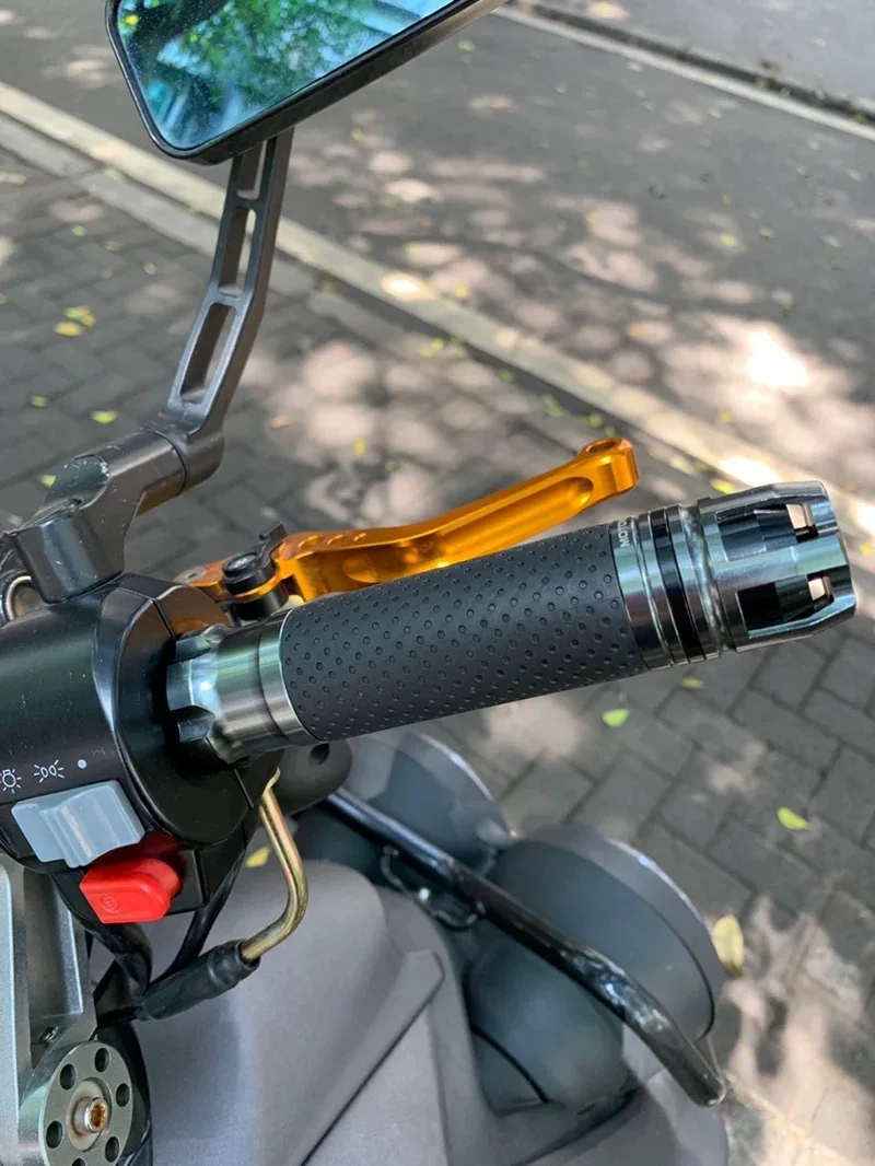 Handlebar Grip Brake Handle for 7/8" Motorcycle Dirt Pit Bike FOR yz 125 xt 660 bws 100 125 yfz 450 nmax 155 xmax 125 tmax 500
Handlebar Grip Brake Handle for 7/8" Motorcycle Dirt Pit Bike FOR yz 125 xt 660 bws 100 125 yfz 450 nmax 155 xmax 125 tmax 500