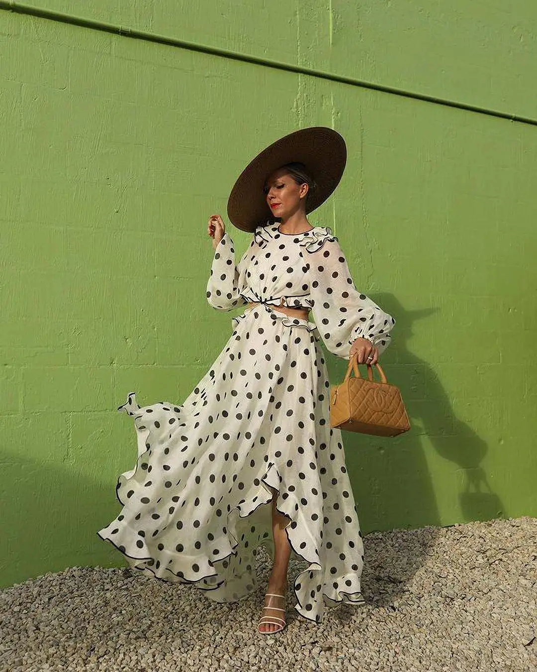 Linglewei New Spring and Summer Women's Dress Sexy &Club DOT Ruffled Butterfly Sleeve Cascading Ruffle Bud Elegant vintage dress
Linglewei New Spring and Summer Women's Dress Sexy &Club DOT Ruffled Butterfly Sleeve Cascading Ruffle Bud Elegant vintage dress