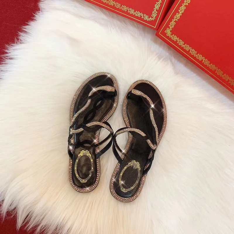 Bling Crystal Gladiator Sandals Fashion Shoes Women Desginer Round Heels Slippers Party Low Heel Shoes Luxury Brand
Bling Crystal Gladiator Sandals Fashion Shoes Women Desginer Round Heels Slippers Party Low Heel Shoes Luxury Brand