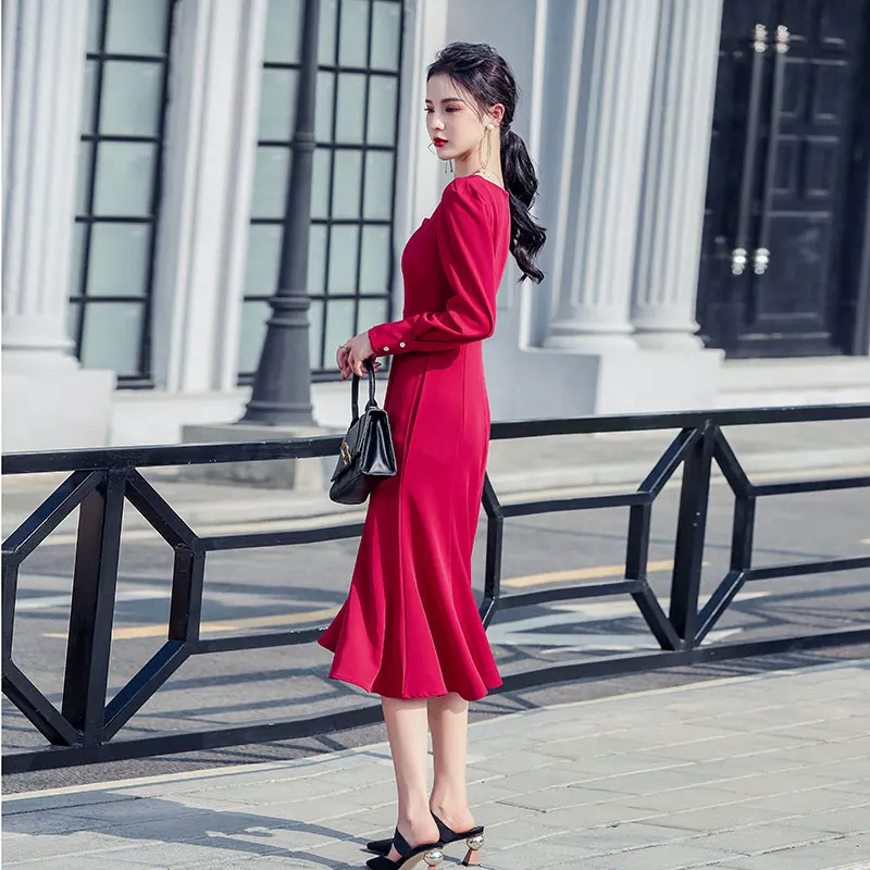 Plus Size Puff Sleeve French Retro Red Dress Hepburn Slim Bag Hip Fishtail Long Skirt Temperament Dress Spring Summer 2021 New
Plus Size Puff Sleeve French Retro Red Dress Hepburn Slim Bag Hip Fishtail Long Skirt Temperament Dress Spring Summer 2021 New