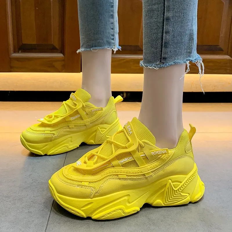 Женские кроссовки на толстой подошве, повседневные спортивные кроссовки из вулканизированной резины, дышащие кроссовки для бега, размер ...
Женские кроссовки на толстой подошве, повседневные спортивные кроссовки из вулканизированной резины, дышащие кроссовки для бега, размер ...