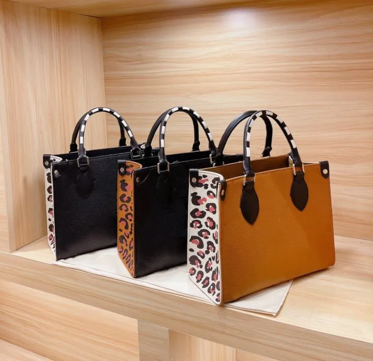2021 High quality tote leather handbag luxury designer handbag large capacity shopping bag FREE SHIPPING
2021 High quality tote leather handbag luxury designer handbag large capacity shopping bag FREE SHIPPING