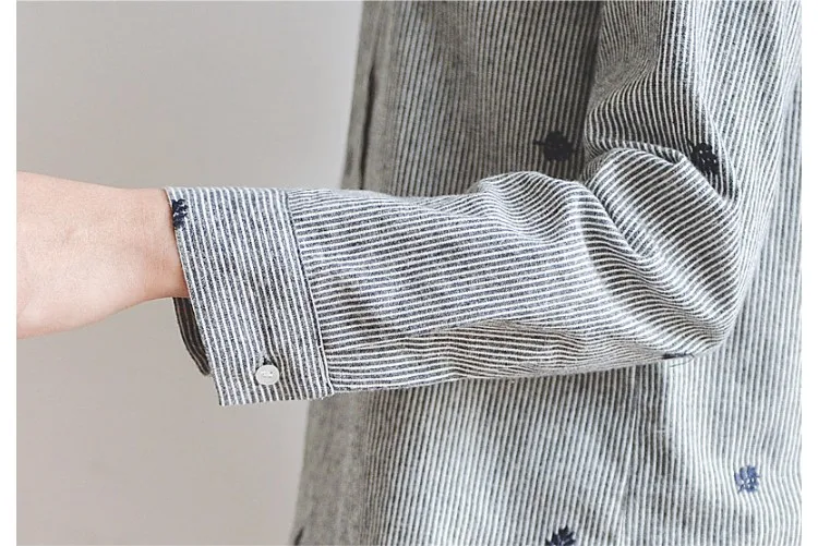 Blusas Mujer De Moda 2021 Autumn Long Sleeve Embroidery Striped Blouse Women Shirts Plus Size Tops Womens Tops And Blouses C320
Blusas Mujer De Moda 2021 Autumn Long Sleeve Embroidery Striped Blouse Women Shirts Plus Size Tops Womens Tops And Blouses C320