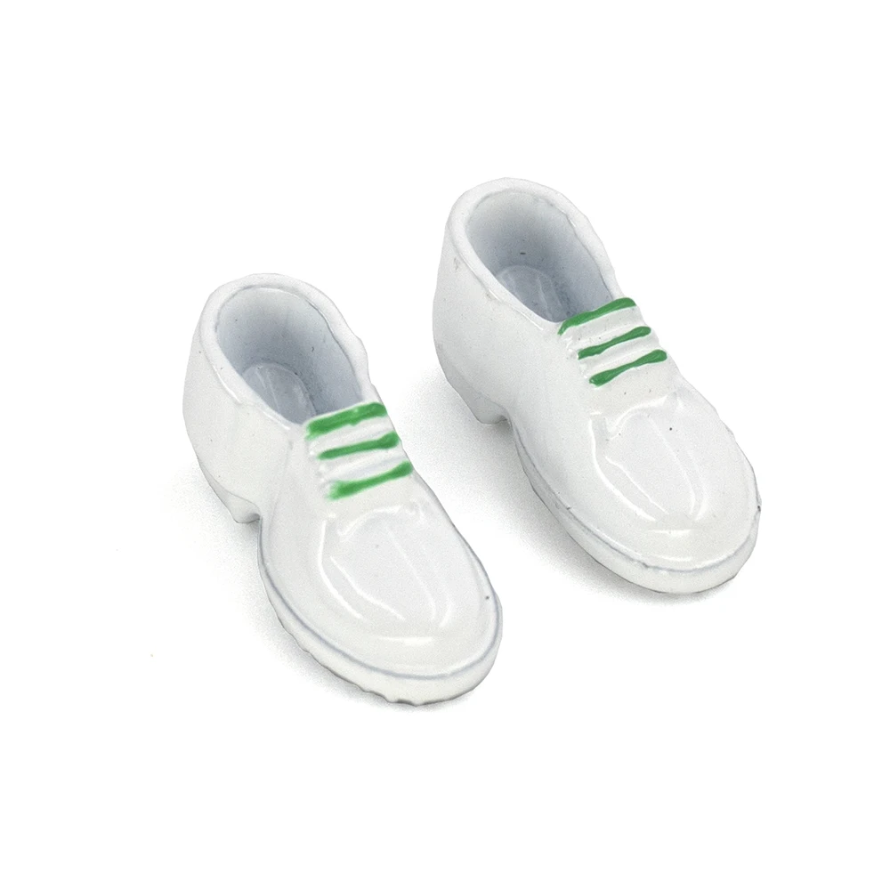 1/12 Dollhouse Miniature Accessories Mini Metal Leather Shoes Simulation Model for Doll House Home Decoration
1/12 Dollhouse Miniature Accessories Mini Metal Leather Shoes Simulation Model for Doll House Home Decoration