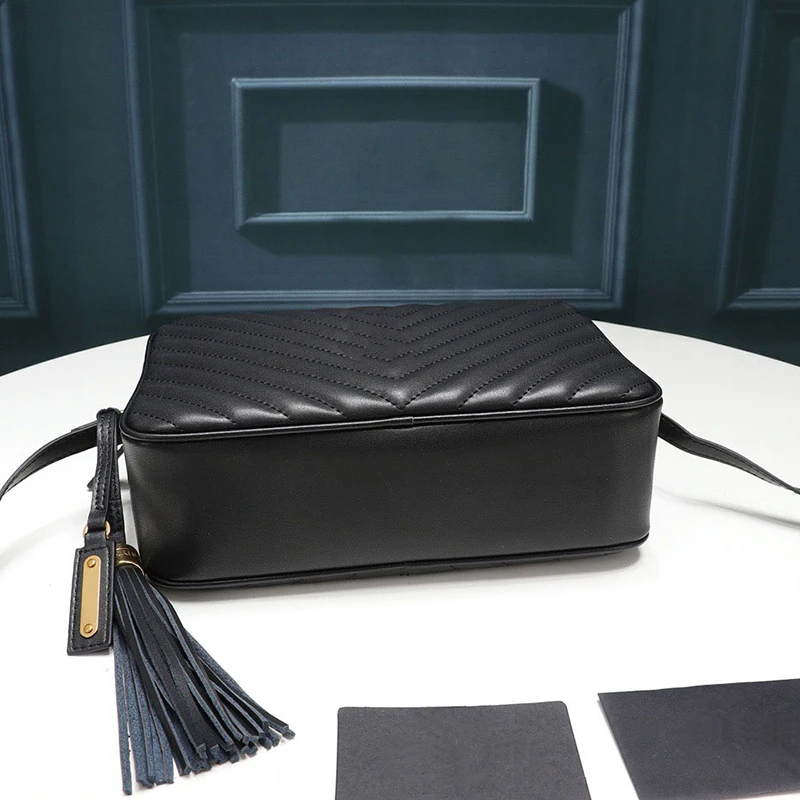 2021 New Fashion Women Shoulder Bags Luxury Designer Genuine Leather Handbag Purses Small Square Bags Crossbody Bag K6743 
2021 New Fashion Women Shoulder Bags Luxury Designer Genuine Leather Handbag Purses Small Square Bags Crossbody Bag K6743